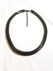 Simple Chain Net Necklace