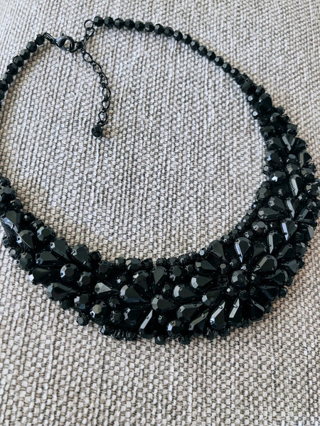 Short Jewel Stone Necklace